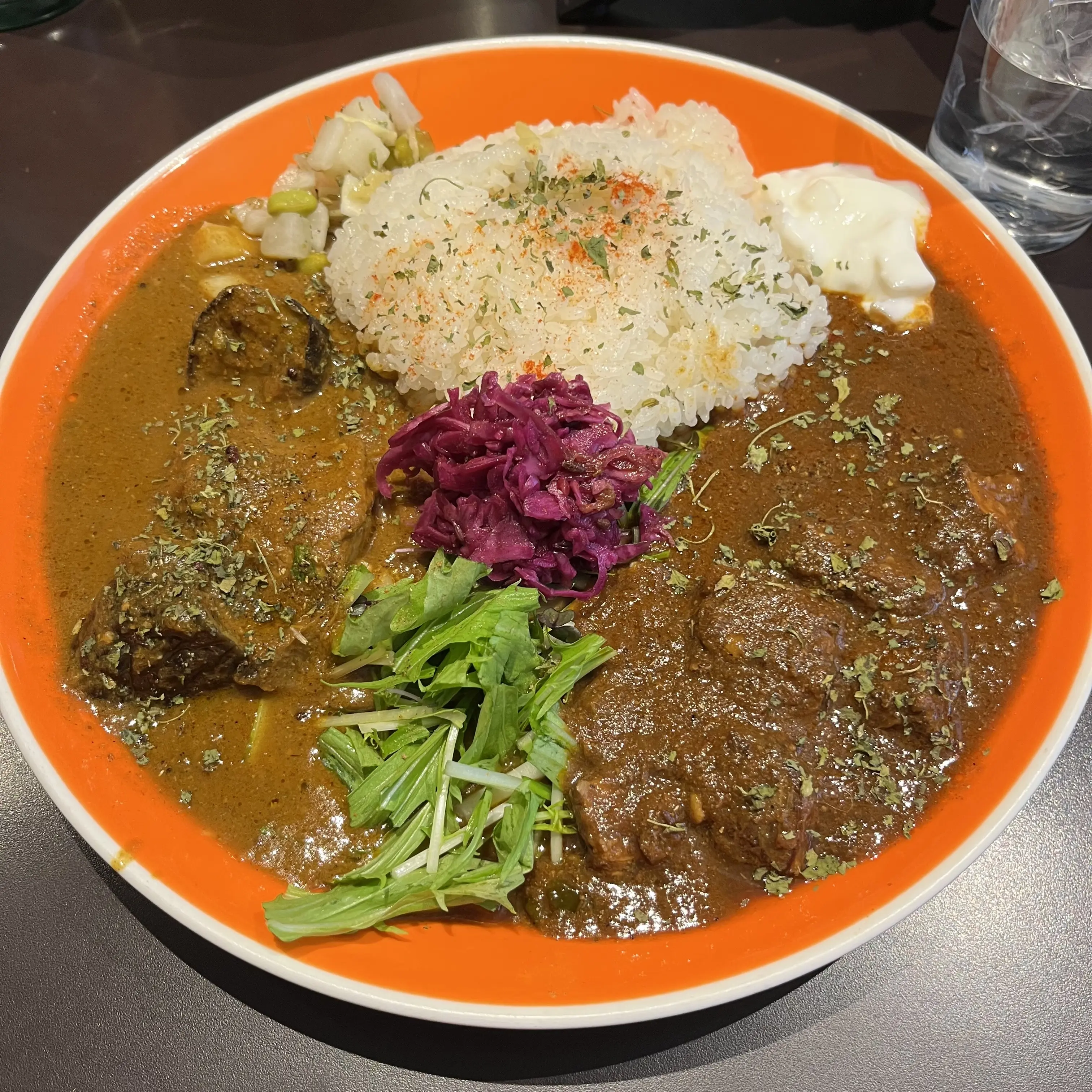 カリカリスパイスのカレー